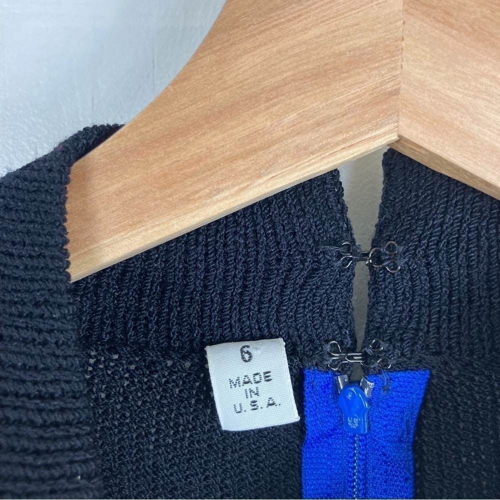 Vintage St. John Knit Balloon Sleeve Dress - Picture 4 of 7